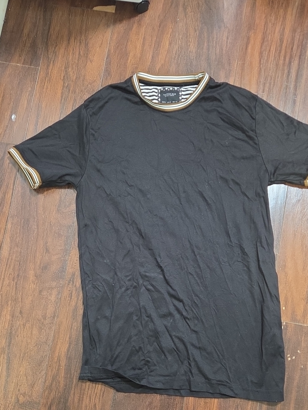Cactus Man Ricky Singh Cotton Black Short-Sleeve Crew Tee Size Small.
